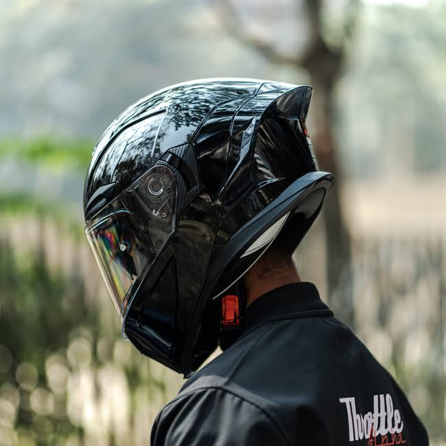 X Helmet R1SV - Jet Black (Clear & Black Visor Included)